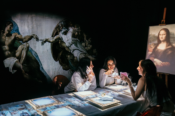 Seven Paintings, Jantar Imersivo